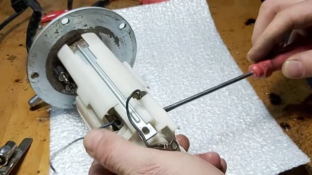 Разборка бензонасоса KAWASAKI VN900 смотреть онлайн