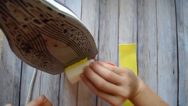 Мини мастер класс "Серединка ромашки из зефирного фоамирана" смотреть онлайн