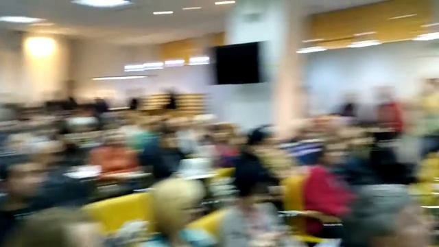 Собрание граждан, выступающих против строительства на Нижнем озере в г. Калининграде смотреть онлайн