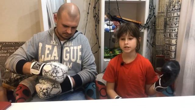 Боксерские перчатки челлендж смотреть онлайн