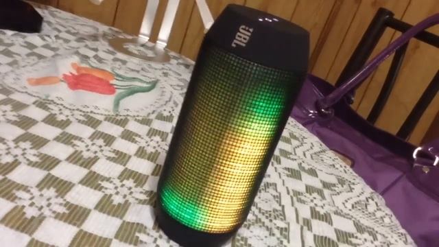 JBL Pulse (New Bluetooth speaker) смотреть онлайн