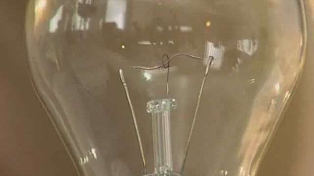 Зависимость электропроводности растворов .wmv смотреть онлайн