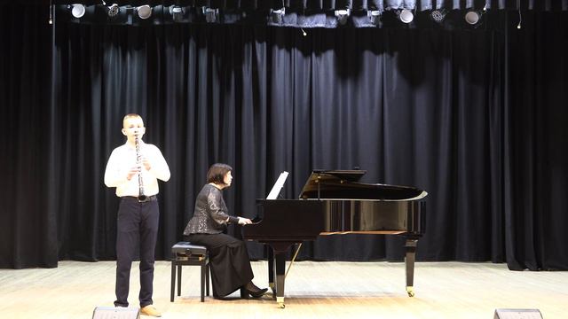В. Моцарт "Соната 304" смотреть онлайн