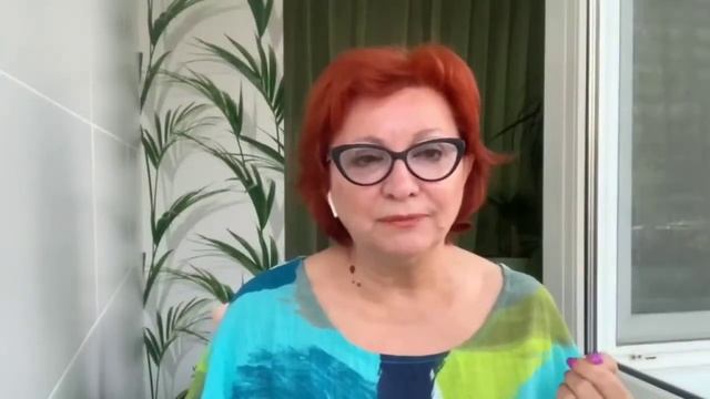 КУДА поставить кровать в спальне? смотреть онлайн