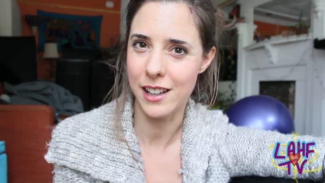 Laura Hames Franklin & Eric Franklin dance ballet in the immigration waiting area. Magic does happe смотреть онлайн