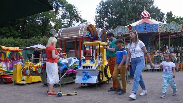 Ленинградский зоопарк (zoo,Санкт-Петербург) смотреть онлайн