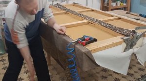 Диван книжка перетяжка с заменой наполнителя и изменением былец - ВКМ Харьков