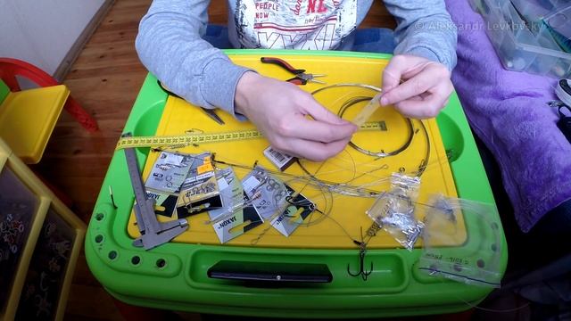 Как сделать поводок из флюра для джерка. How to make fluorocarbon leader for pike fishing смотреть онлайн