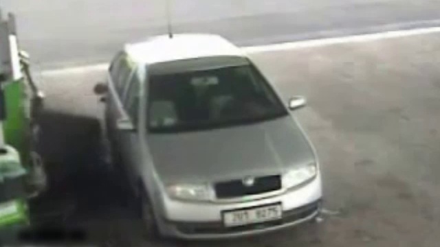 Шина задавила мужика смотреть онлайн