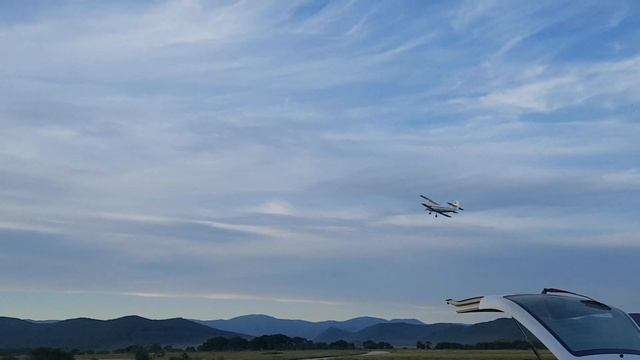 Полёт модели Ан2 из ЕРР. Размах 2.2м.