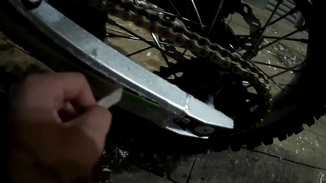 Оказывается он весь в пленке. А я думал это цвет такой))) смотреть онлайн