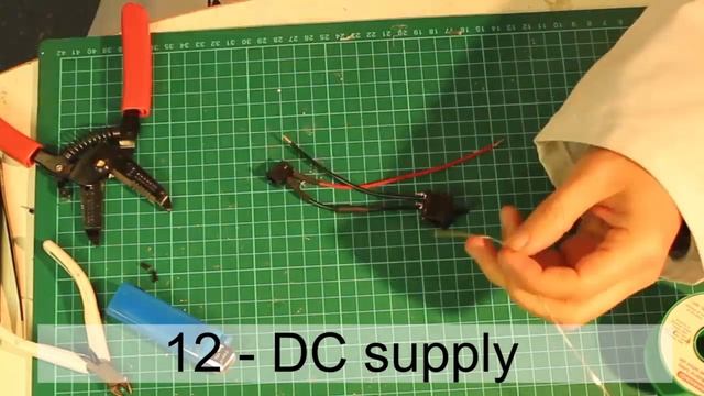 Acoustic Levitator DIY - TinyLev - Levitate Liquids And Insects At Home