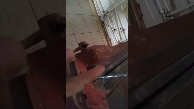 Крепление полок в холодильном шкафу POLAIR смотреть онлайн