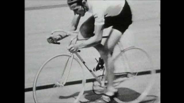 Ritter 1968 & Merckx 1972 Hour Record Attempts смотреть онлайн