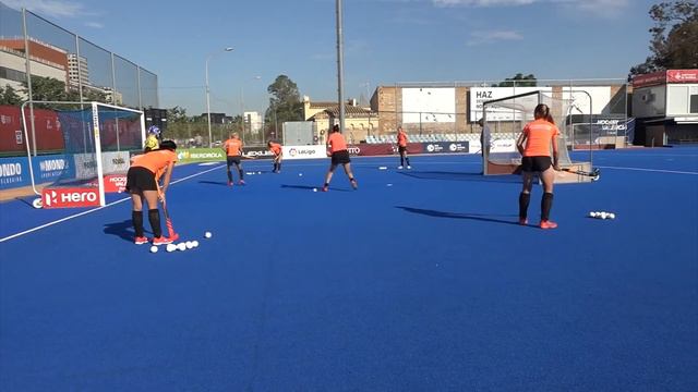 Валенсия День перед игрой.National team of Belarus смотреть онлайн