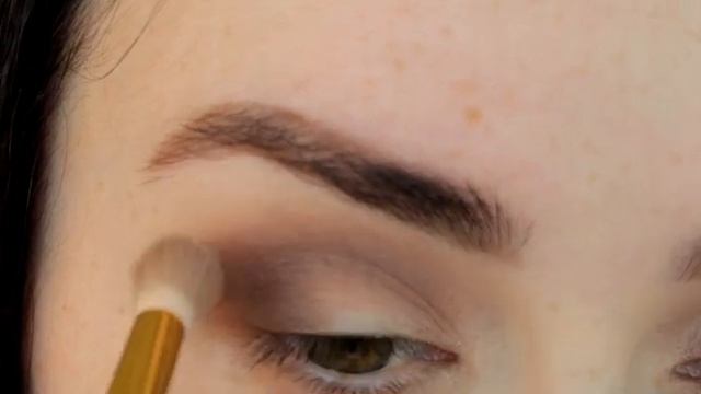 МАКИЯЖ ГЛАЗ ДЛЯ НОВИЧКОВ ? КАК НАУЧИТЬСЯ КРАСИТЬСЯ ЛЕГКО И БЫСТРО смотреть онлайн