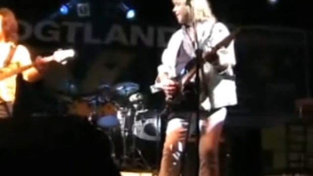 Alan Silson - Don't Play Your Rock'N Roll To Me смотреть онлайн