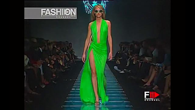 Versace Spring Summer 2000 Ready To Wear Feat Gisele And Amber Valletta