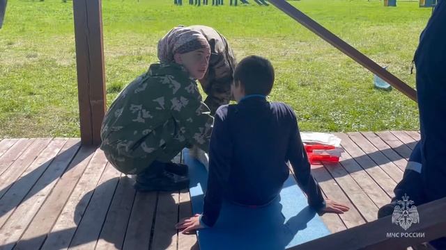 «Школу безопасности» проходят в эти дни 11 команд школьников из Архангельской области смотреть онлайн
