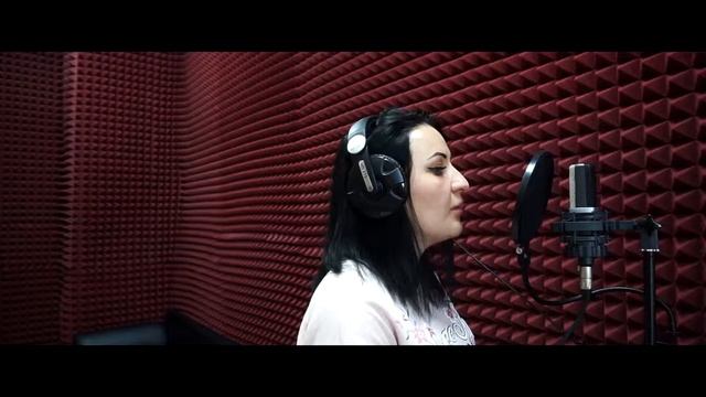 Виолетта спела мужу на годовщину свадьбы - Студия звукозаписи A&E RecordS, Барнаул смотреть онлайн