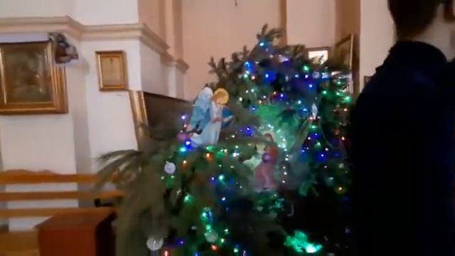 Детский хор Крестовоздвиженского храма. Слава в вышних Богу смотреть онлайн