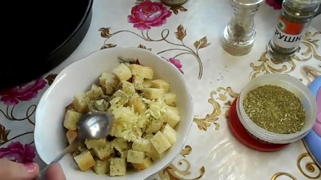 Сухарики чесночно-горчичные. Просто вкусно! смотреть онлайн