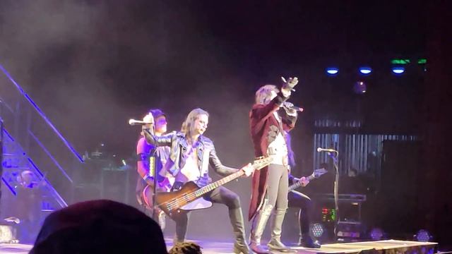 Alice Cooper 04.22.22 Reno, Nv- Poison смотреть онлайн