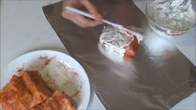 Простой рецепт очень вкусного САЛА В ДУХОВКЕ ЗАПЕЧЕННОГО В ФОЛЬГЕ. Готовим дома вкусно и быстро. смотреть онлайн