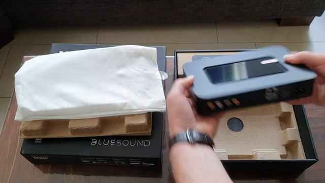 Bluesound Node N130 unboxing смотреть онлайн