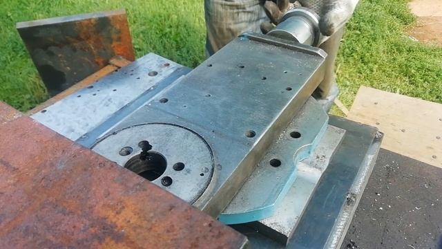 Вертикальный фрезерный станок, по металлу. смотреть онлайн