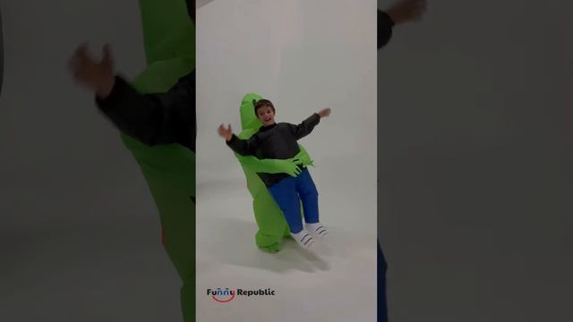 Надувной костюм ＂Похищение пришельцем＂Надувной костюм 