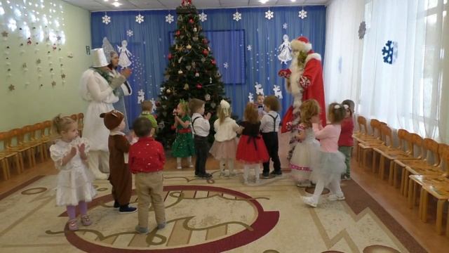 Наш первый новогодний утренник, 2022г. смотреть онлайн