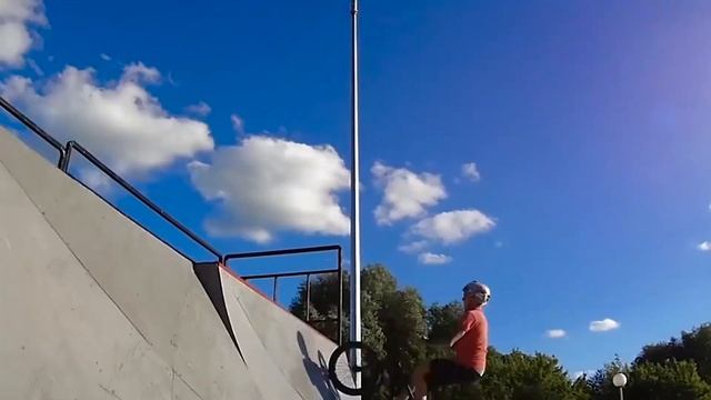 Окская жемчужина. Единственный отель в Центральной России с собственным лунопарком. смотреть онлайн