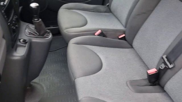 Peugeot Expert Wheelchair Accessible Vehicle 4 Seater + Level Floor + Ramp смотреть онлайн