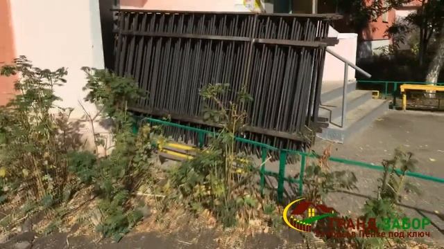 Сварной забор из профтрубы для ЖКХ, стоянок и коттеджей от Гранд-забор. смотреть онлайн