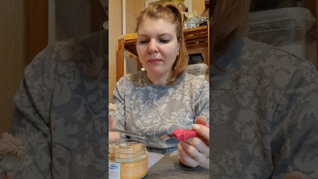 МУКБАНГ. Пробую новый паштет из рубленой скумбрии и горбуши! смотреть онлайн