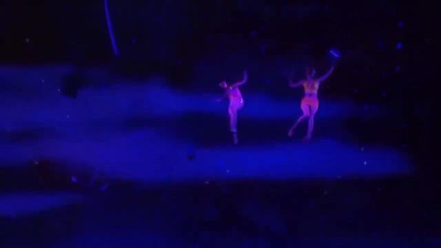 Preview 2 Shooting Stars Extended смотреть онлайн