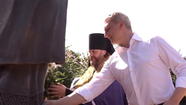 Открытие памятника Петру и Февронии