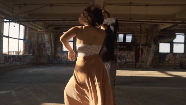 Crazy - Cinematic Dance Video / Sony a6400 смотреть онлайн