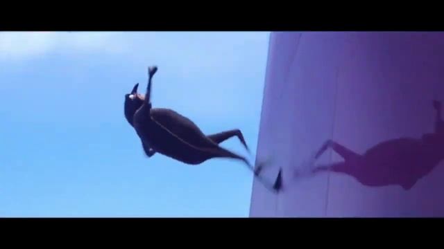 Toons 2 (Cars 2) Part 1: Communique/Meet Gru/The Oil Rig Chase смотреть онлайн