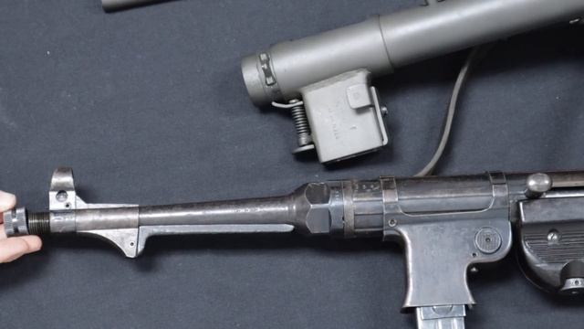 Sten vs MP40 смотреть онлайн