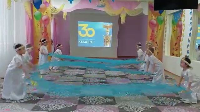 день независимости. танец. детский сад. смотреть онлайн