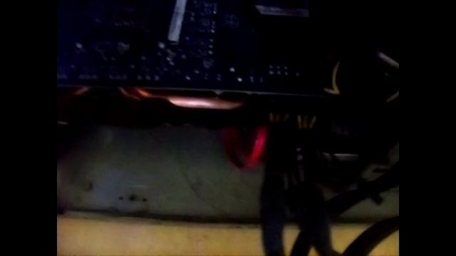 Sapphire 6870 1GB GDR5 256BIT TESTE ! смотреть онлайн