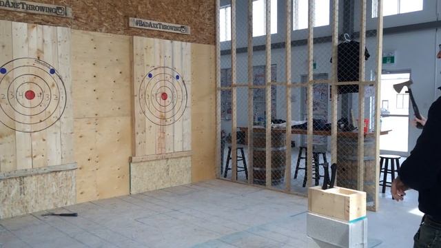 Fun & Games: Bad Axe Throwing 1 смотреть онлайн