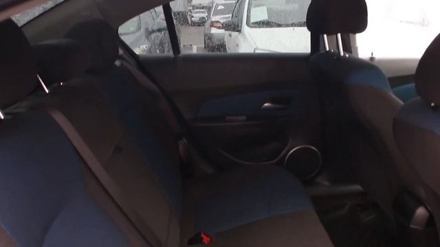 CHEVROLET CRUZE смотреть онлайн