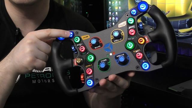 Руль для гонок как у Ландо Норриса: ОБЗОР Cube Controls Formula Pro смотреть онлайн