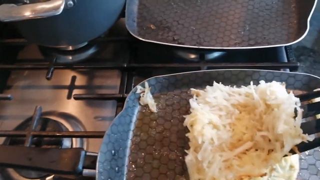 How to make the best Breakfast Sandwich ever! смотреть онлайн