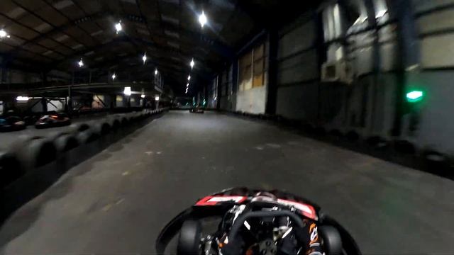 The Worst Go Kart I've Ever Been Given (Teamsport Liverpool Go Karting) смотреть онлайн