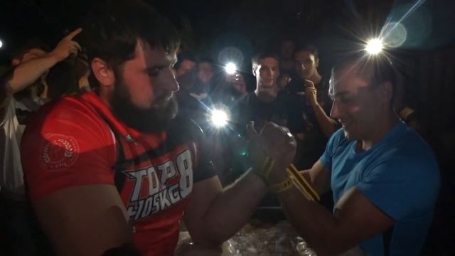 Закулисье с известными Армрестлерами . Plamen Dimitrov. Yordan Tsonev смотреть онлайн