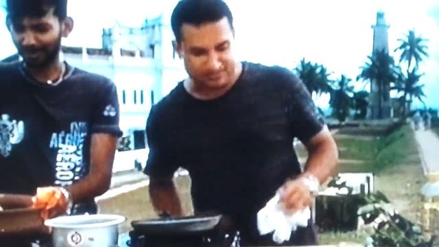 Яичный ролл. смотреть онлайн